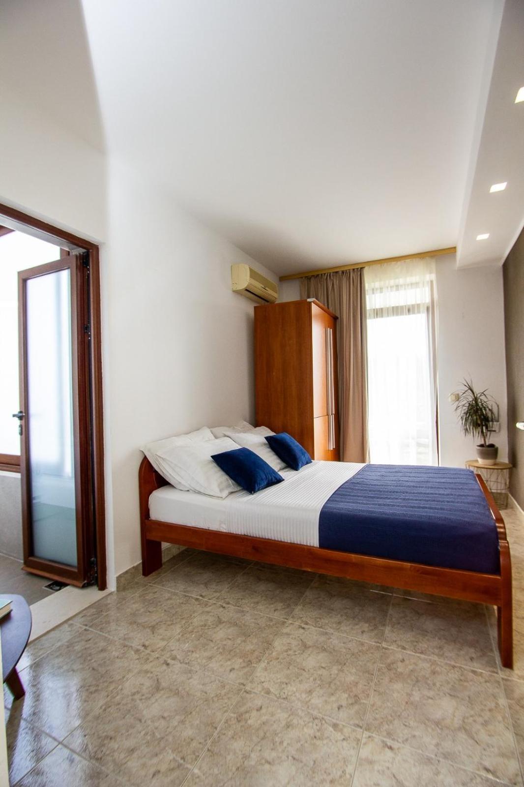 Apartments Ardura Petrovac Phòng bức ảnh